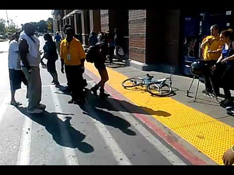 Walmart Florin Rd Sacramento a FIGHT