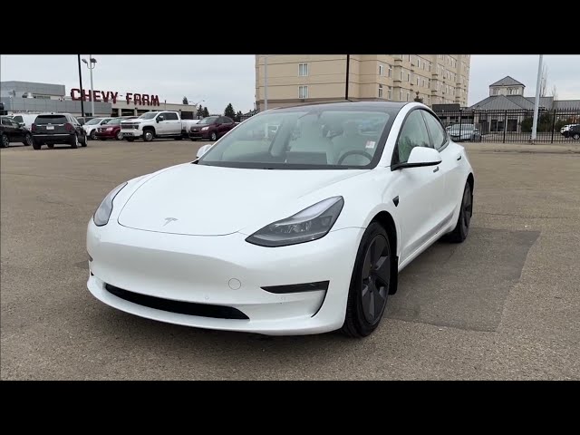 2021 Tesla Model 3 AUTOPILOT | NAVIGATION | BLACK WHITE PKG in Cars & Trucks in Edmonton