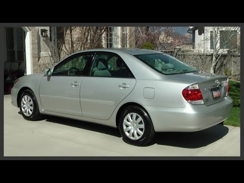 How to replace a Toyota Camry’s brake light