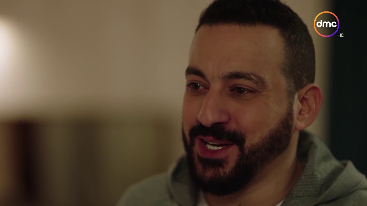 مسلسل فرصة تانية - مريم واخدة مدحت غسيل ومكوة " إنتي لو مأجراني مش هتعملي فيا كدة"!
