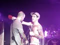 Jacob Kisses Guitarist Hedley London, On