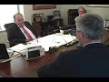 Kryeministri Hashim Thaci takon ish senatorin Robert Dole