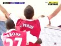 Skillfull goal by Van Persie Skillfull goal by Van Persie
