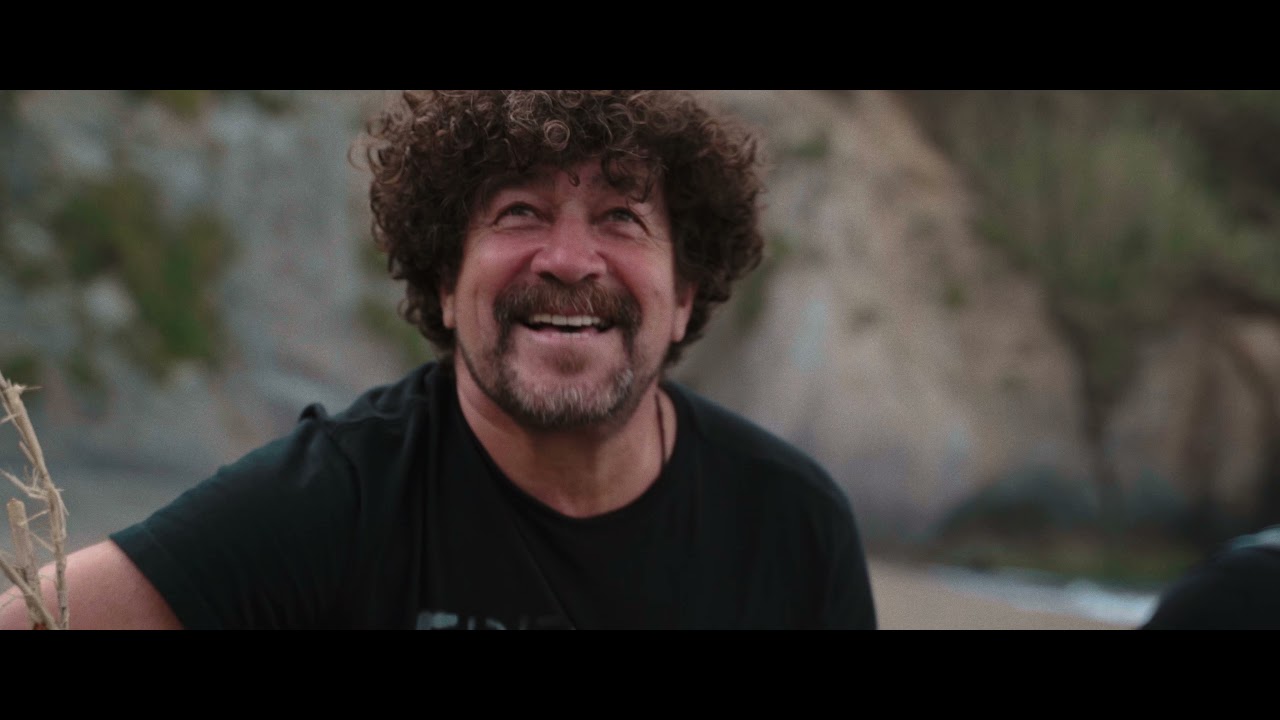 Mar Azul - Manel, The Island Man (featuring The Code) 