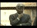 Inaguraci�n de la escultura Ken Follett en Vitoria-Gasteiz