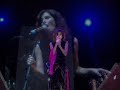 Il primo singolo ''Parlo con te'' e' frutto di una ricerca compositiva che si esprime attraverso sonorita' raffinate e una nuova veste vocale che apre inediti orizzonti interpretativi. 