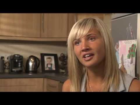 ‘It took over my brain. Every minute of every day, all I ever thought about was what I had eaten and how much I needed to exercise so I didn’t gain weight.’

Jo Thompson (23) tackles the stigma of eating disorders and encourages those affected to seek help.

This story was broadcast in September 2015.