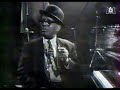 this is a part of a show recorded by the bbc in the 60' featuring willie smith and two musicians. 
willie the lion smith is one of the three giants of harlem stride piano with james p. johnson and fats waller, beginning his career in the 20'.

i don't know about copyright, i put it here only for musical tribute to this great man. if it's not allowed just send me a mail and i will remove these movies...


c'est une partie d'un enregistrement fait par la bbc dans les 60' et diffus� par m6 dans les ann�es 80, du pianiste wille the lion smith, l'un des 3 g�ants du stride piano de harlem des ann�es 20-30.

je ne connais pas les droits de diffusion de ces vid�os, et peut les retirer sur simple demande si cela pose probl�me.