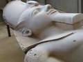 Visita al Museo de Menfis en el que podemos ver el coloso de Ramsés II