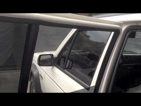1996 Jeep Cherokee Sport 4.0 How to remove the door panel