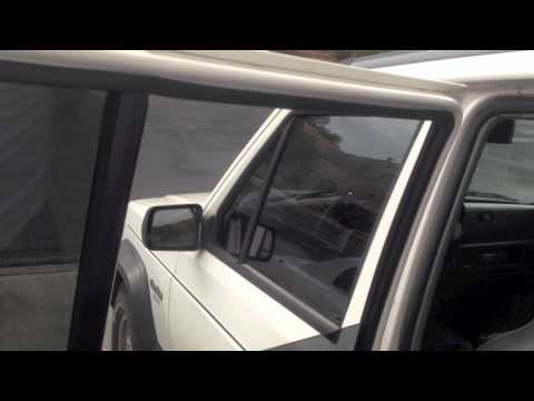 how to remove xj door panel