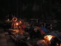Drijvend vissersdorp in Halong Bay