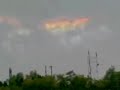The earthquake light shown half an hour before the occurrence of China Sichuan Earthquake (May 12th), captured by cellphone, in Tianshui, Gansu Province, China, which is 400 miles from the epicenter. 网友于5月12日用手机拍摄的甘肃天水地震前半小时天空出现彩云（地光）。
