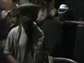 repetition du groupe des douze tribus d'israel � kingston, avec entre autre:
- the seers
- jahmel
- albert malawi
- sangie davis

etc, etc...
la video est tir�e d'un sampler du magazine 'natty dread'

du bon roots reggae!