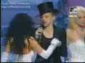 videos de video, madona, britney spears y cristina besos.3gp