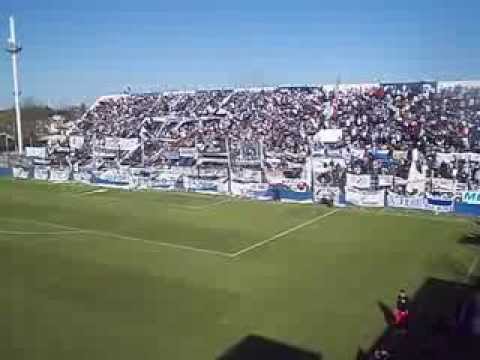 Video - 24-09-2013 - La Banda de Merlo ya llegó para alentar - La Banda del Parque - Deportivo Merlo - Argentina