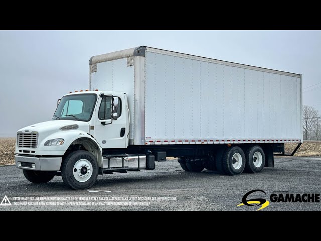 2018 FREIGHTLINER M2 106 CAMION FOURGON in Heavy Trucks in Moncton