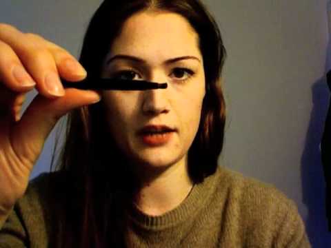 KissandMakeup: How to create the perfect catflick eyeliner