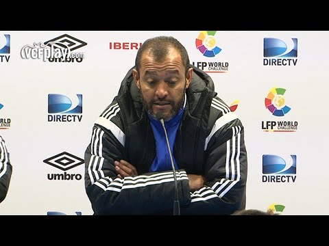 Valencia CF: Nuno: 'Quiero felicitar a los jugadores, nos encanta tener gente así'