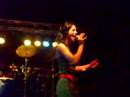 Cassandra canta Better in time