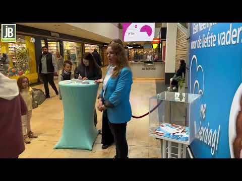 Video van Een Taart voor Vaderdag - Winkelcentrum Actie | Attractiepret.nl
