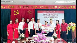 Agribank chi nhánh TP. Uông Bí: trao giải Nhất cho khách hàng trúng thưởng chương trình “Mùa hè xanh – Tăng nhanh tích lũy”