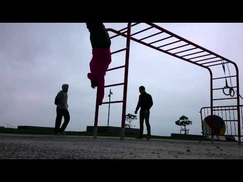 how to practice human flag