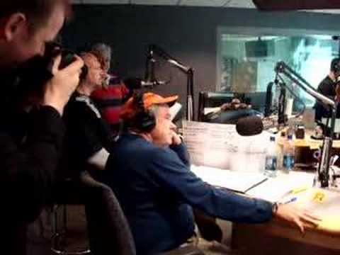 Rich Guzzi Hypnotizes on The John Boy & Billy Big Show