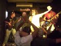 N&atilde;o Um Bom Sujeito - Saloon 79