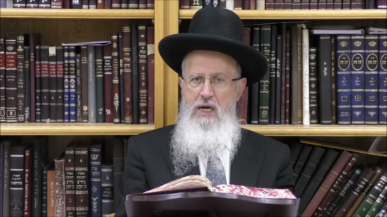 הגאון הרב אברהם יוסף שליט"א האם מותר לבטל שיעור תורה כדי להדליק נרות חנוכה בזמן