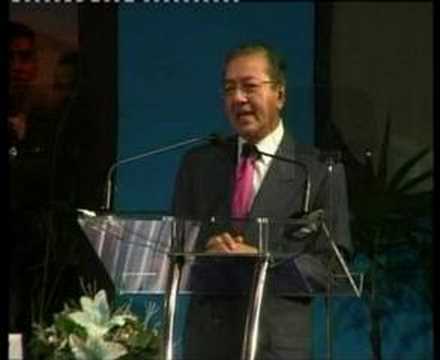 Dr Mahathir bin Mohamad speaks about ...