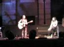 veronica marchi e ilaria pastore in un inedito duetto a tra musica e parole 2008.