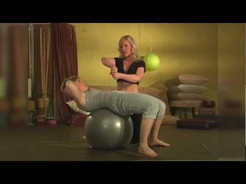 Tutorial: SummerABS Stretch Back Twist