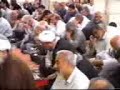 أحـــد الروافظ الشيعة لعنهم الله يوم بالتمثيل أمام الكاميرا لكي تصورة و هو حزين . فعلا إنكم عار يا شيعة يا ملاعين .