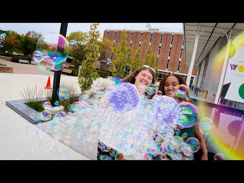 Video thumbnail: Wright State’s Family Weekend brings Raider families together