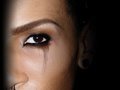 Prevent-Eyeliner-fro
