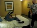 videos de Drunk Tossing in a vegas hotel room