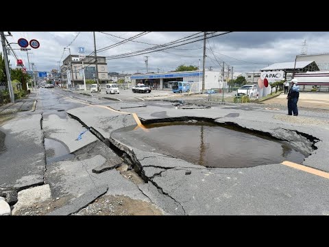 Mehrere Tote nach Erdbeben im Westen Japans