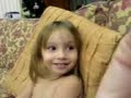Isabella de 'comentarista' na sopa do neném 1 Isabella de 'comentarista' na sopa do neném 1