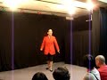 http://www.hosokawahiromi.net/★TOKYOマイムシティ★2008年６月２０日（金）第６回「さくっとパントマイム♪」シスターひろみのミニレクチャーより♪今回のテーマは「ムーンウォーク」パントマイムウォークはなぜ、動かないのに、歩いているように見えるの？ムーンウォークのコツは？大好評のシスターひろみによる、参加型パントマイムみにレクチャーの模様をご覧いただけます♪◆「さくっとパントマイム♪」は、毎月第３金曜日に開催！！（８月だけは第４金曜、２２日開催！）会場：高田馬場BABACHOPシアターミニレクチャーと作品鑑賞の２本立てで、なんと、超お得な￥１,０００！！ご予約・詳細はこちら♪◆「さくっとパントマイム♪」http://blog.goo.ne.jp/sakupan2008ぜひぜひ一度、観にいらして下さい♪ご予約お待ち申し上げます♪（^-^）ノ