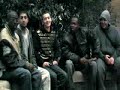 zeler

tout �tait calcul�, les encul�s
ils veulent nous manipuler, ils veulent nous voir couler
ils nous envoient les poulets, cagoul�s, qui jouent les fous,
les voyous, les jnooune, les relous sans yecou mais
tout �tait calcul� wesh les ministres arretez d'fabuler
chez nous le chomage a jamais recul�
car au fond d'eux, on reste que des fils d'immigr�s.

r.a.t.

la chiennet�, le frigo vide, les pompes trou�es,
ca met la rage, �a met la haine on a la dalle!

l.i.m.
ecoute mec pour nous on sait que rien ne va plus
dans nos chiennes de rues, crues h-24 �a pue
tous rabates, lardus, et quand �a se gate, remarque
on fini en garde � vue, tabass�s par la bsu ou la bac
alors on �vite de s'faire soulever d�s le sbahlilah,
se faire braquer la t�te sur l'oreiller, vrai.
si on se grille tu sais c'est pour les billes re-fr� ouais
c'est pas pour jouer les bandits,
j'ai grandi dans une zone sensible
dite nuisible pour l'�quilibre d'une france paisible,
au sein du rang des lear-di encore libre ou en condi
parfois en brandit le calibre pour des broutilles papy
mais � ce qu'on dit, c'est la vie qui veux sa hen zarrebi
ta vu chez nous plus rien ne va, depuis des ann�es,
trop de fois condamn�s
on en a marre de ramer, � croire qu'on est tous damn�s,
alors on se met � se cramer
pour les sous, prot�ge ton cou et ta joue
si t'assume pas ton coup, zin-cou on se met � genoux
juste pour prier
que dieu fasse en sorte que mon peuple ne soit plus opprim�s,
r�prim� � cause de notre nom de famille
evite de d�primer s'il nous accepte pas ici
demande � bot quand on monte une carrote
c'est comme bais� une pute, faut pas oublier la capote.

ma cit�, mon bunker de la haine j'en ai plein l'coeur

zeler

tout �tait calcul�, les encul�s
ils veulent nous manipuler, ils veulent nous voir couler
ils nous envoient les poulets, cagoul�s, qui jouent les fous,
les voyous, les jnooune, les relous sans yecou mais
tout �tait calcul� wesh les ministres arretez d'fabuler
chez nous le chomage a jamais recul�
car au fond d'eux, on reste que des fils d'immigr�s.

r.a.t.

depuis notre naissance vous avez calcul� notre perte
mais sachez que �a a fais que nous endurcir

l.i.m.

ecoute bien ya plus de petits ya que des anciens
hein lakhdariens, gal�riens du terrain.
alg�rien par le sang �ais-fran sur les fafs
j'en place une pour nos m�res qui triment dans de sales tafs
une taff et je serai l� jusqu'� la mort
a representer les rats et les rattes jusqu'au comores
a representer ceux qui grattent
toujours en chien sous le che-por
un she she,fla fla et un joint blind� � mort
et c'est parti pour une soir�e de gal�re
reur-ti dans le cartel c'est le bordel sa m�re
y a que des crevards � la pelle
ouais des hagards � la pelle, des bonhommes � la pelle
mais beaucoup manque � l'appel
normal y a trop de longues peines qui tombent, trop de haine
mais bon j'suis qu'un mauvais gar�on des-con
j'ai la rage et la rage me fais vivre
et c'est dans une cage � poules que je fais en sorte de survivre
j'aimerais tant me repentir avant de partir mais que dire
ici bas le mal m'attire meme les p�dales tirent
tous dans la ligne de mir du gir,
on a tous commenc� avec un 12 de sbire et le pire
c'est que s'est la meme partout
au fond nous on est tous les meme voyous,
ouvre le coffre et coffre le shit
fais la livraison vite �vite la course poursuite.

ma cit�, mon bunker de la haine j'en ai plein le coeur

zeler

tout �tait calcul�, les encul�s
ils veulent nous manipuler, ils veulent nous voir couler
ils nous envoient les poulets, cagoul�s, qui jouent les fous,
les voyous, les jnooune, les relous sans yecou mais
tout �tait calcul� wesh les ministres arretez d'fabuler
chez nous le chomage a jamais recul�
car au fond d'eux, on reste que des fils d'immigr�s.