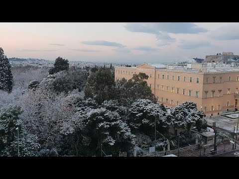 Griechenland: Starker Schneefall in Athen - Schler dr ...