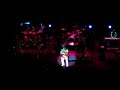 08/11/07 en vivo en el teatro opera. al mckay rompiendo almas sobre that's the way of the world.

live at teatro opera playing his heart off over that's the way of the world