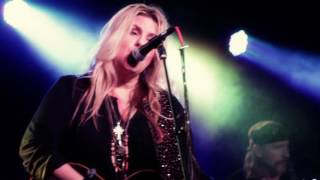 Sergio Webb en Chelle Rose