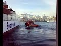 atraque un barco cargado de fruta atraque un barco cargado de fruta