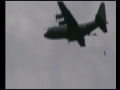 videos de Hercules drops paratroopers @ Airpower 09