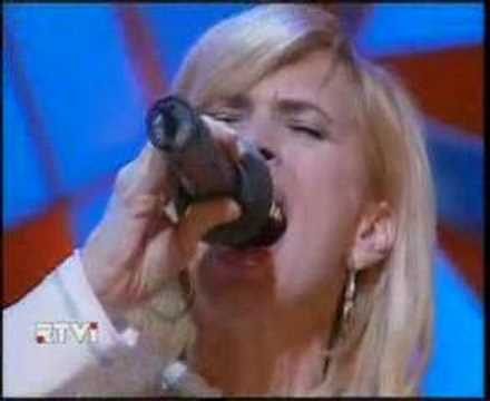 Посмотреть видео клип Посмотреть видео клип