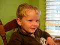 videos de Knox sings Blue Skies and Rainbows.AVI