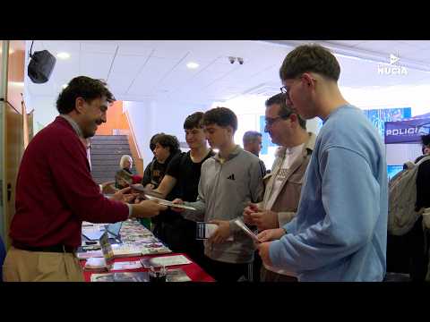 210 estudiantes del Instituto visitaron la VIII Feria Oriéntate