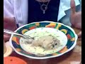Comiendo Saice en el mercado de Tarija